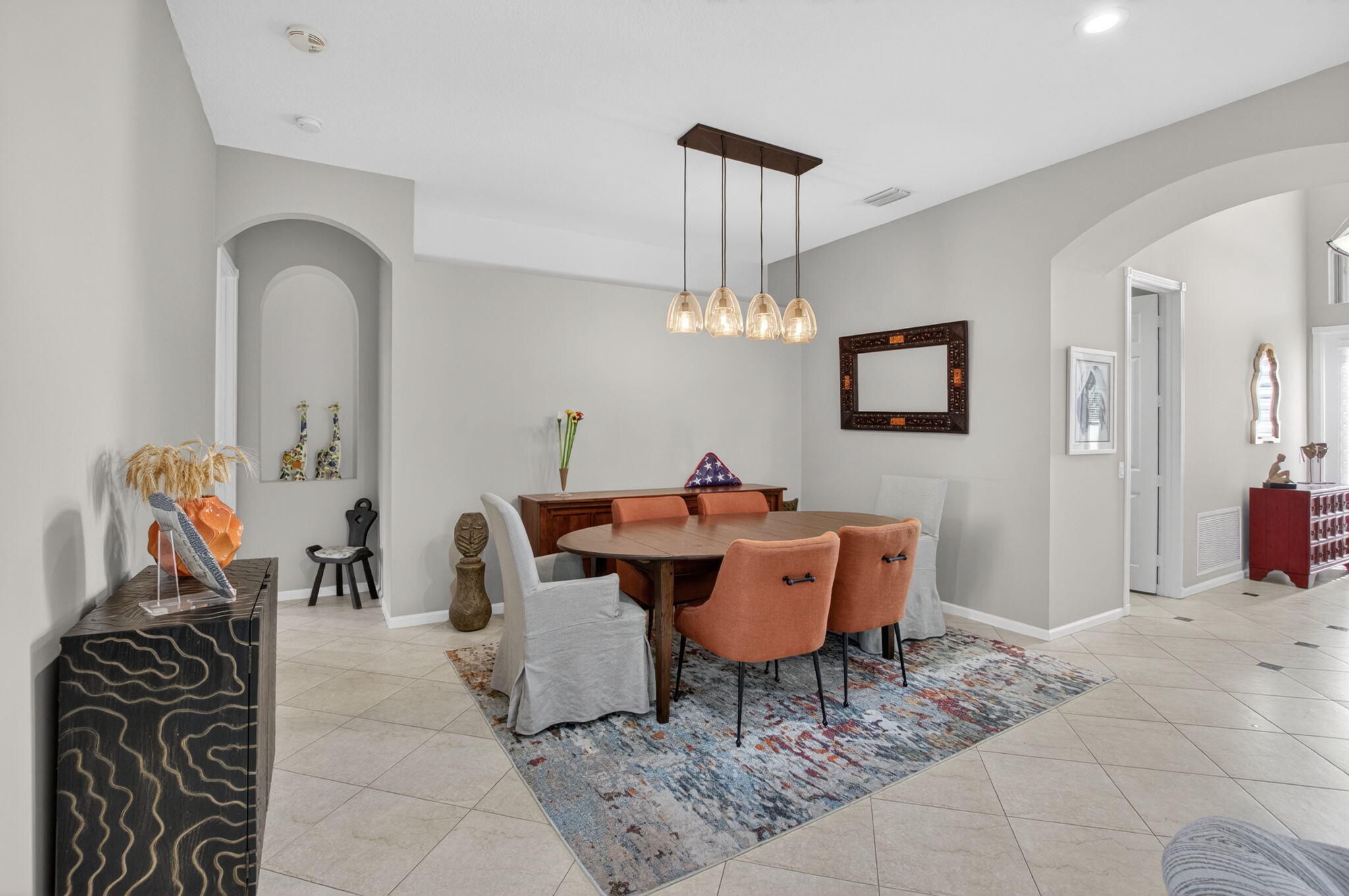 VALENCIA SHORES 5 - Residential