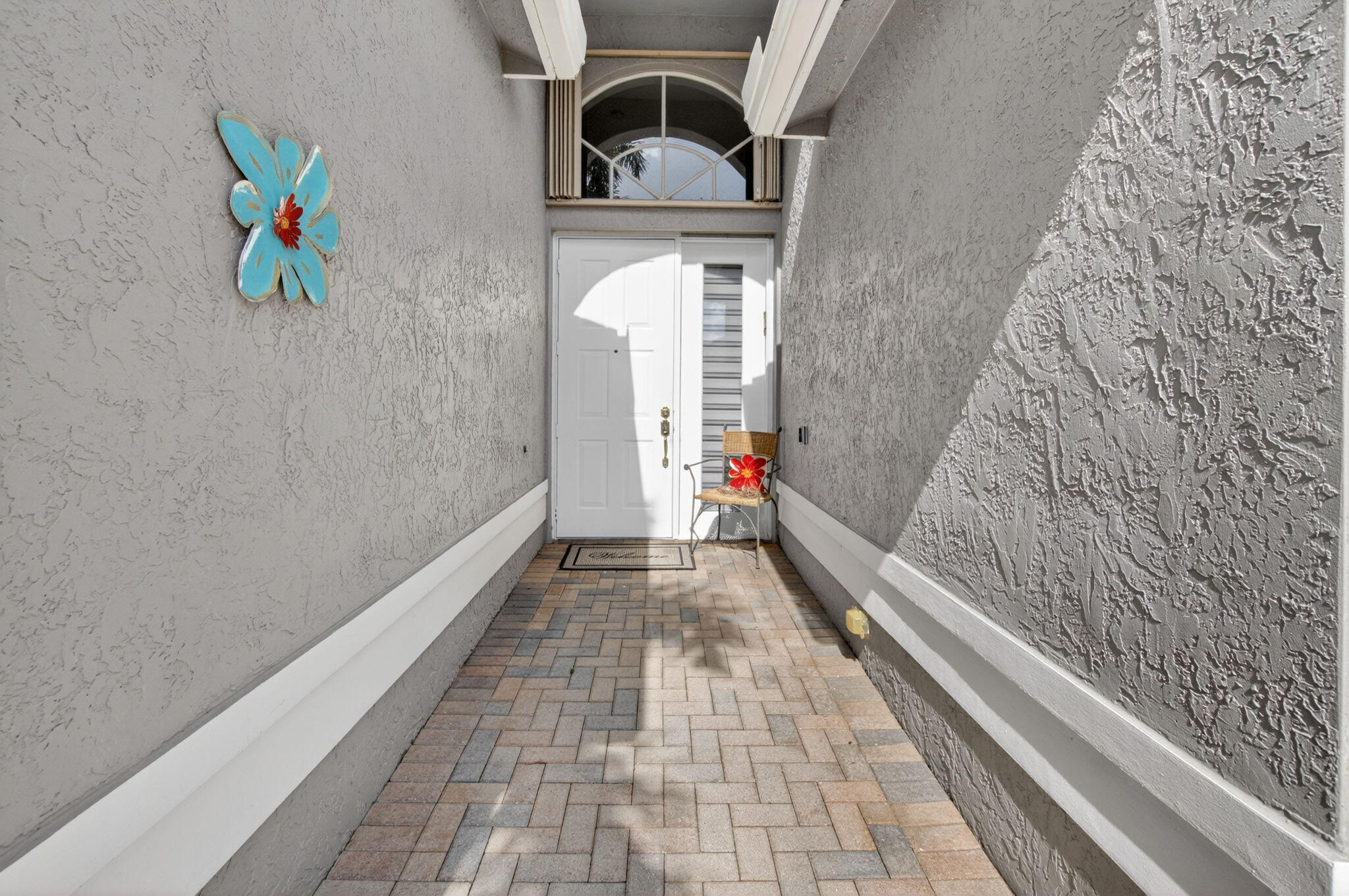 VALENCIA SHORES 5 - Residential