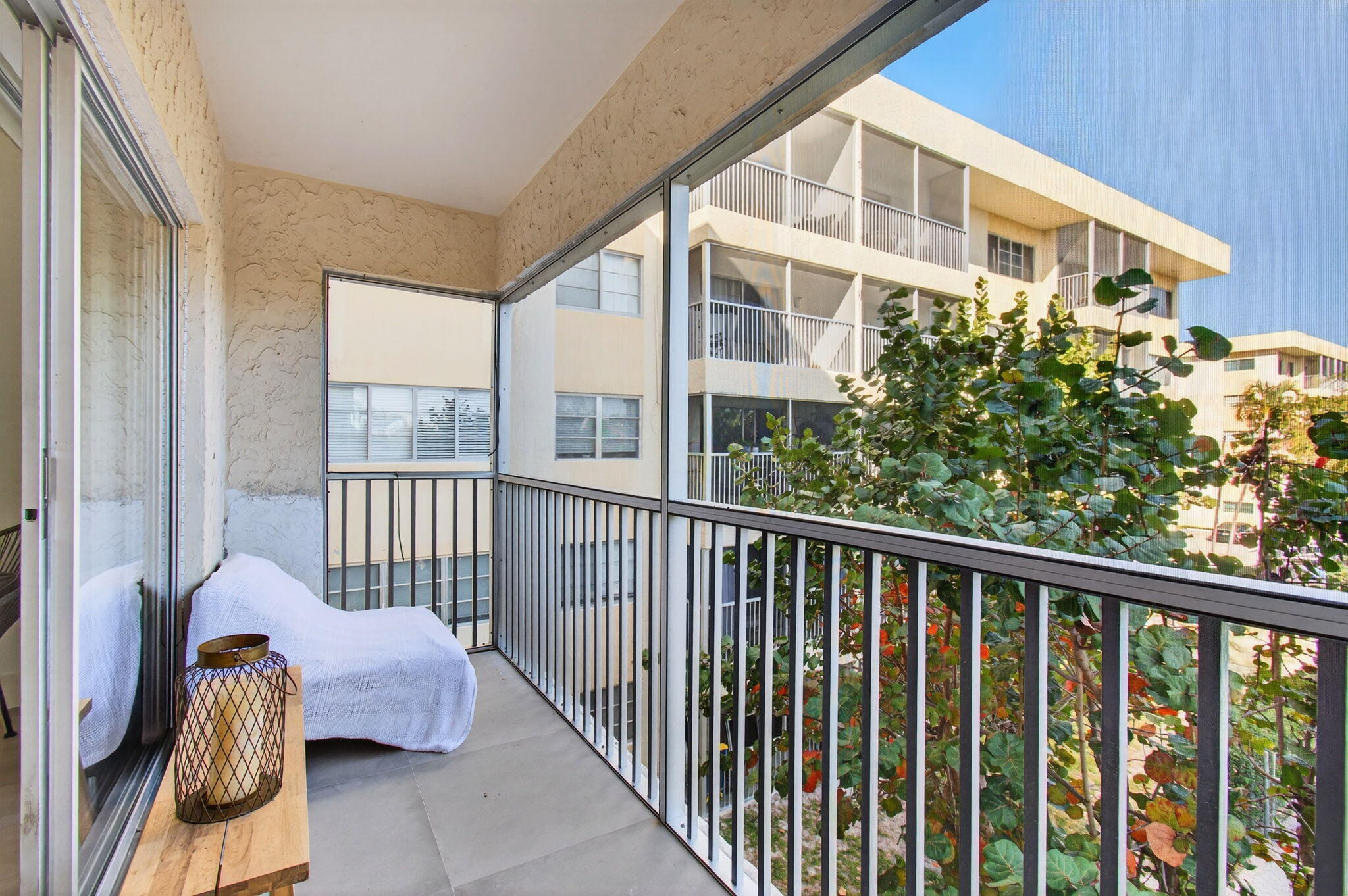 BCP CONDO - Residential Lease