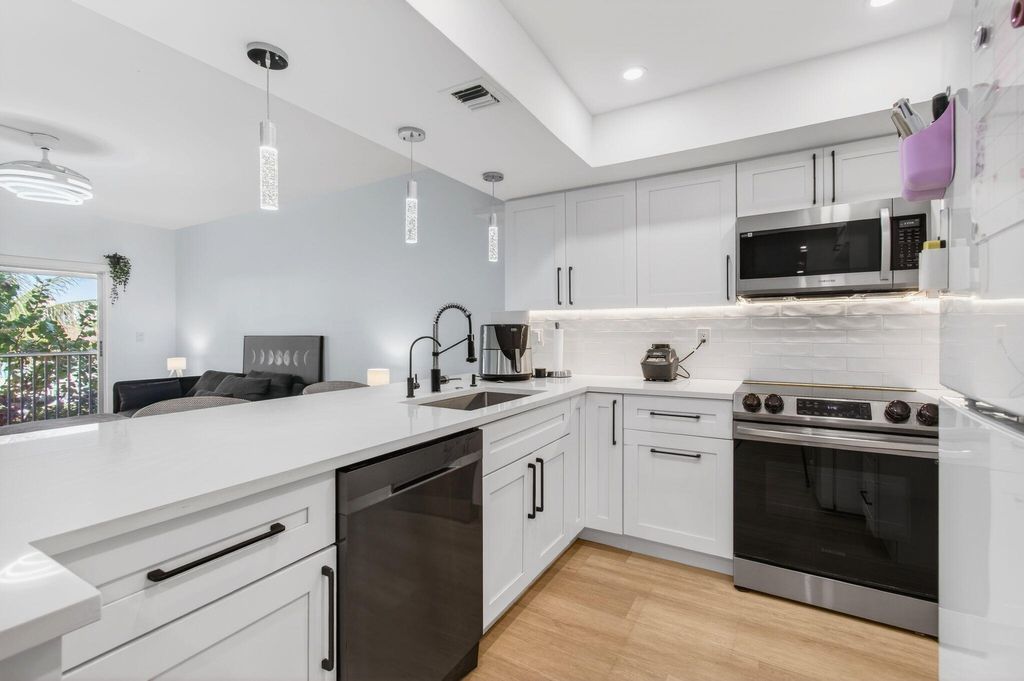 Photo of 50 SW 3rd Avenue #311, Boca Raton, FL 33432 (MLS # R11165213)