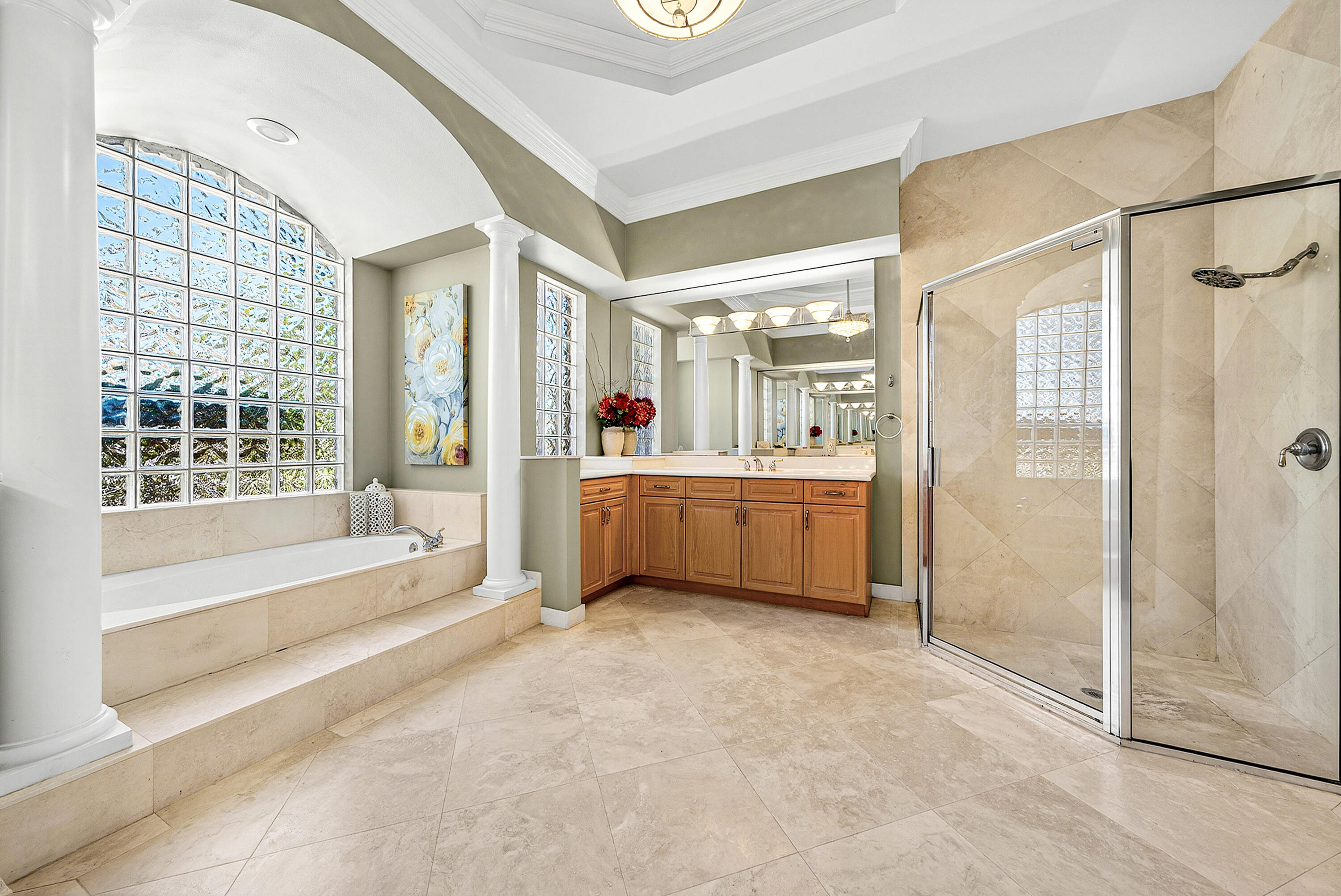 Saturnia - Residential