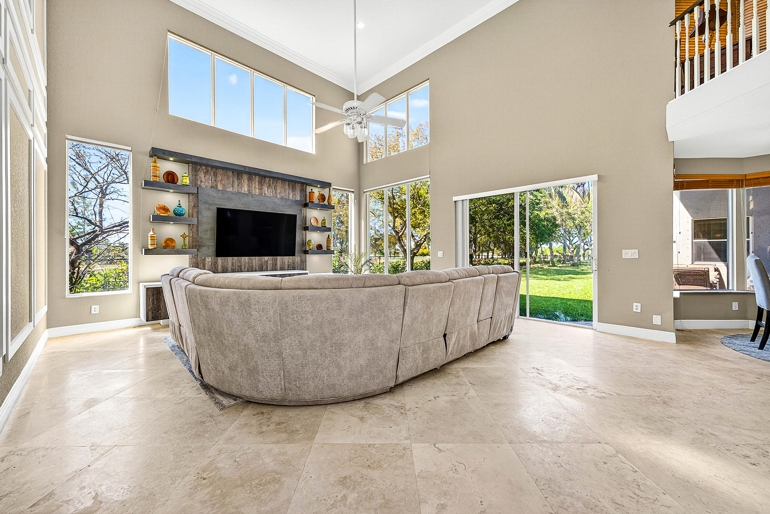 Saturnia - Residential