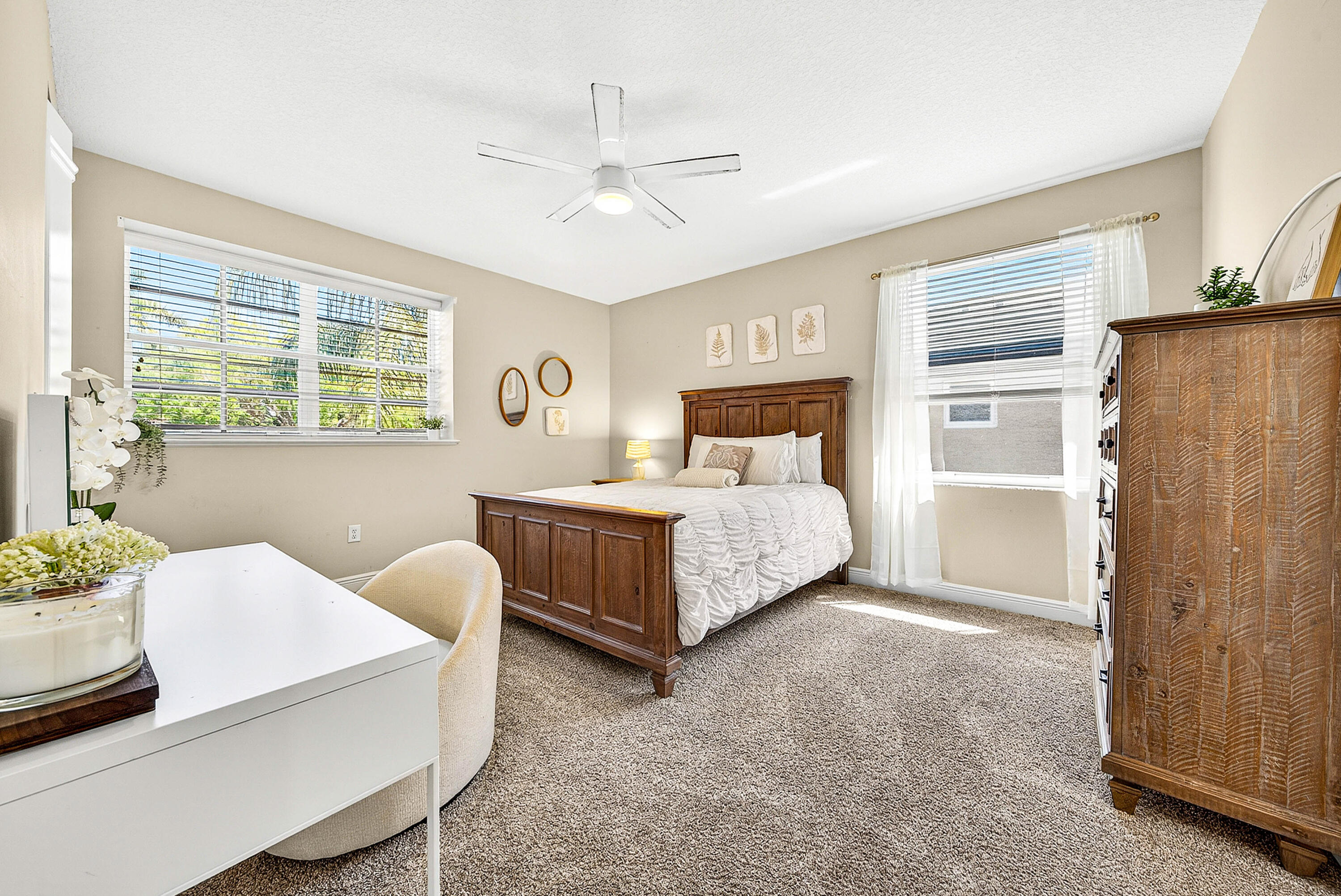 Saturnia - Residential