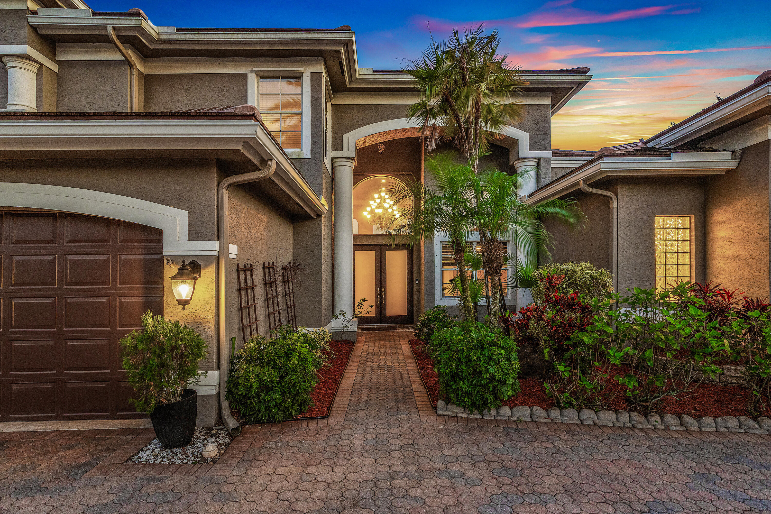 Saturnia - Residential