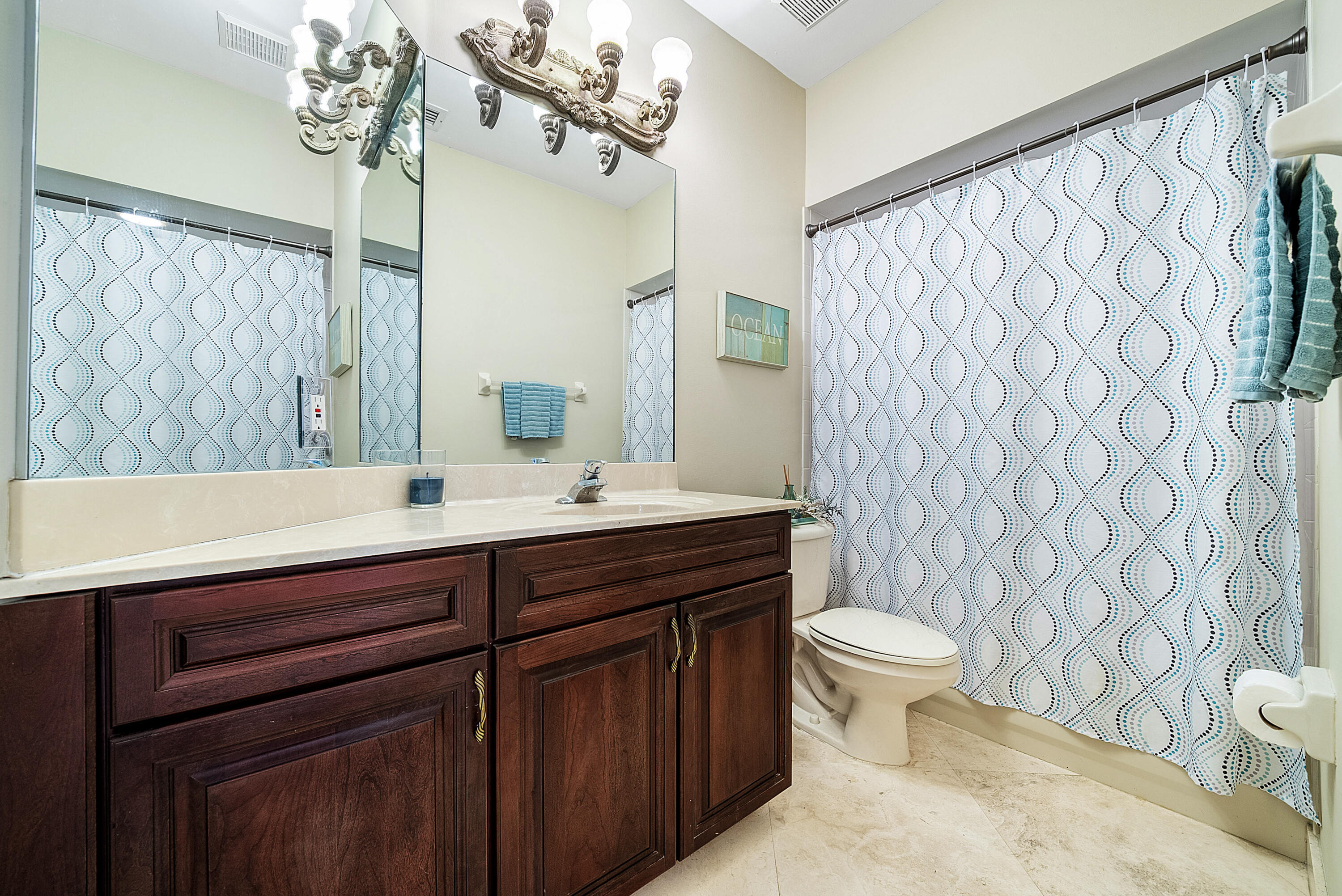 Saturnia - Residential