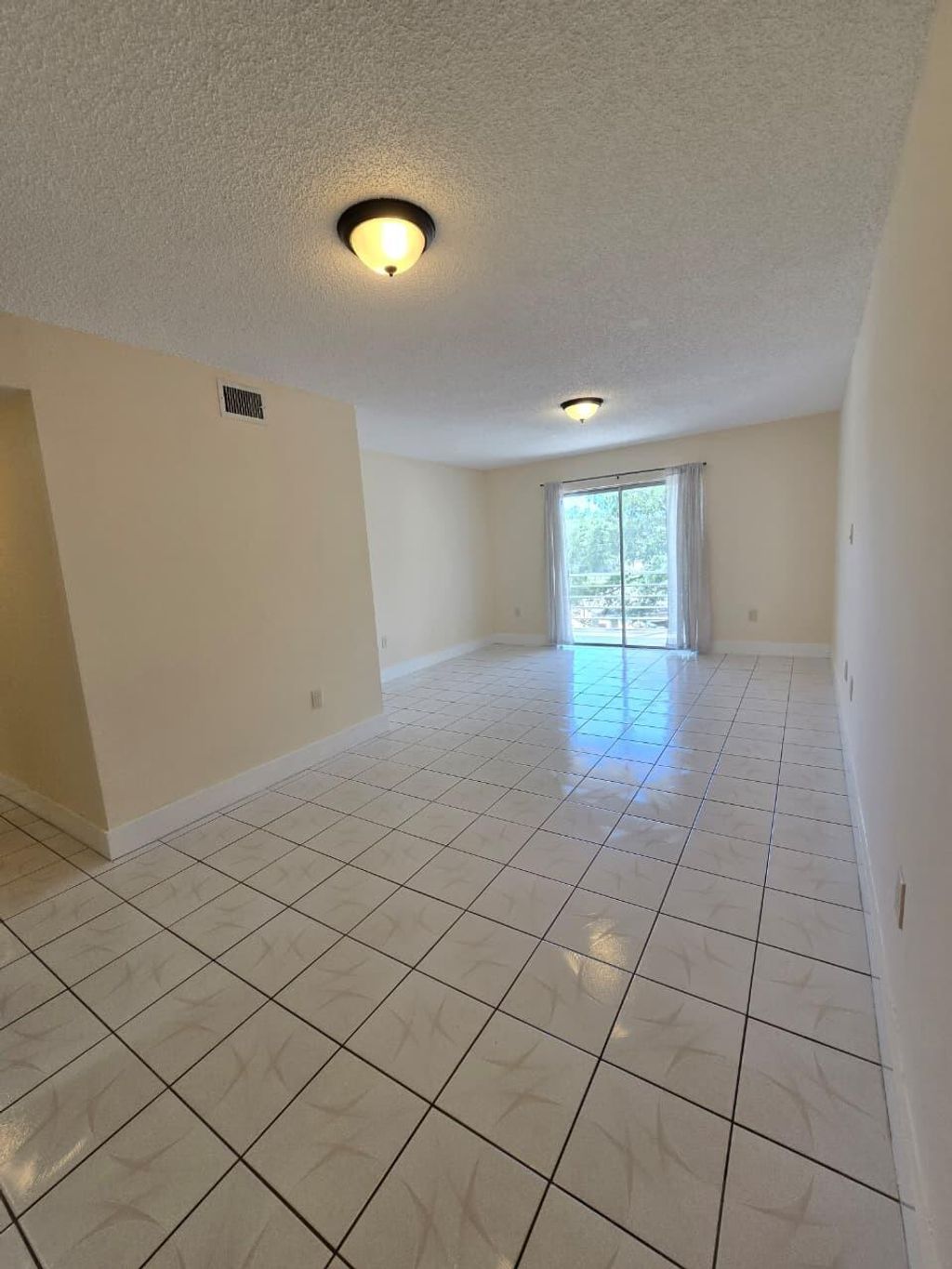 Photo of 4304 NW 9th Avenue #1-3b, Deerfield Beach, FL 33064 (MLS # B26019561)