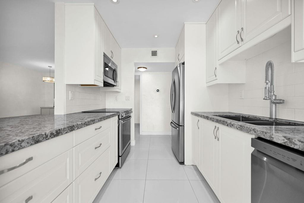 AVILA Condominium - Residential