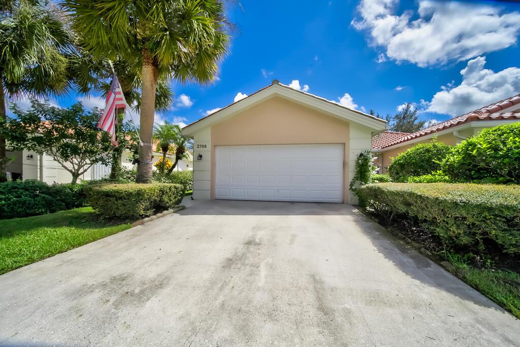 2708 Livingston Lane