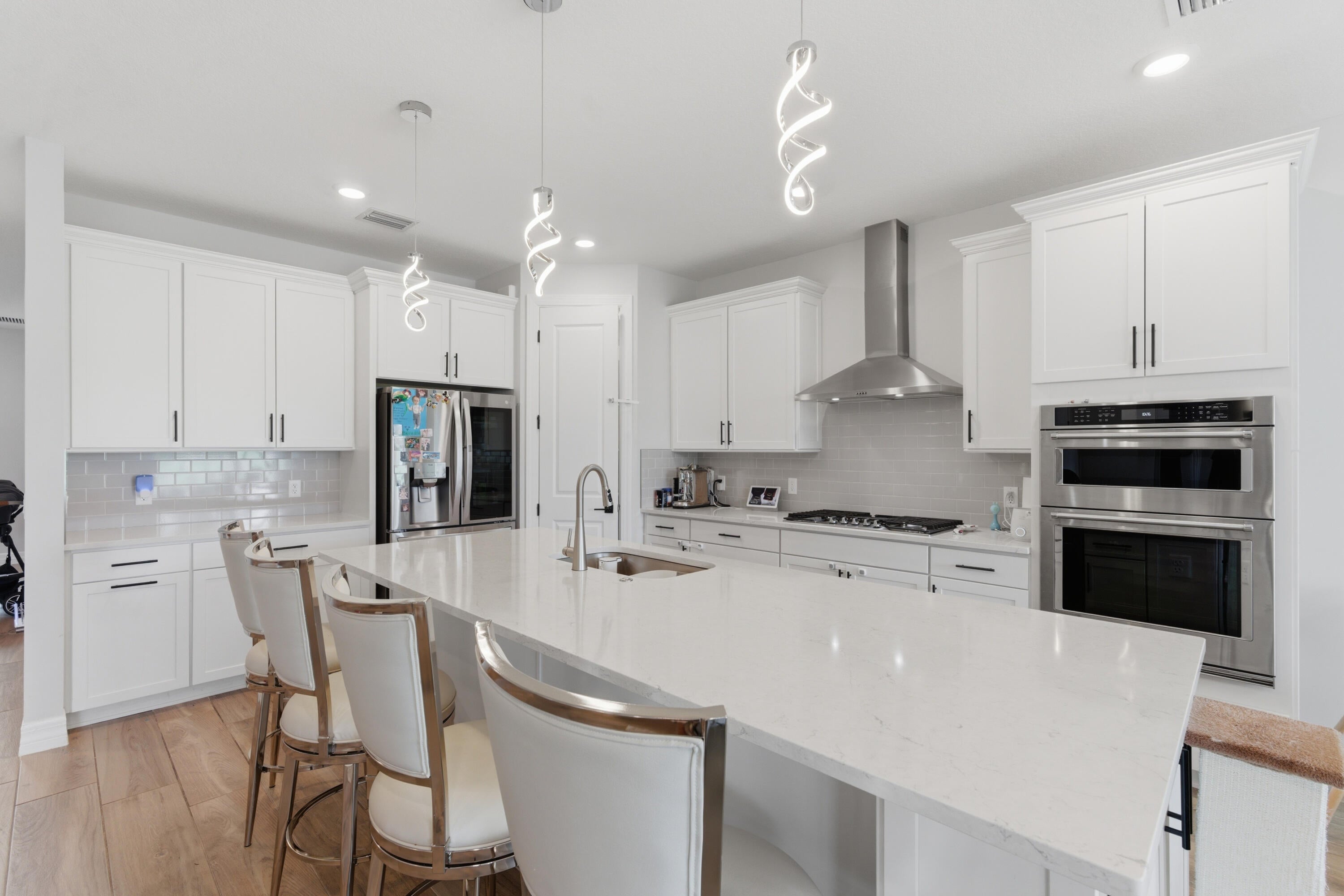 Properties 5322 YELLOW WATER LILY Court