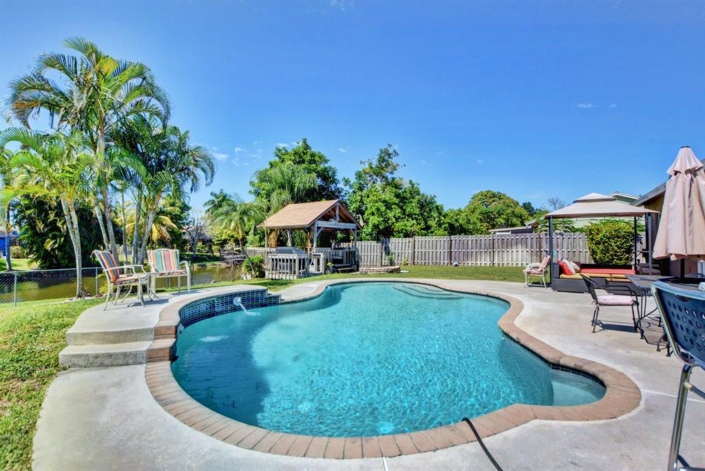 WILLOWS THE FIRST ADD - Residential