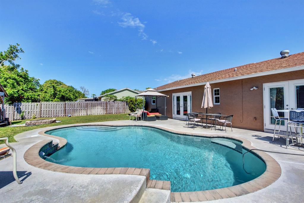 WILLOWS THE FIRST ADD - Residential