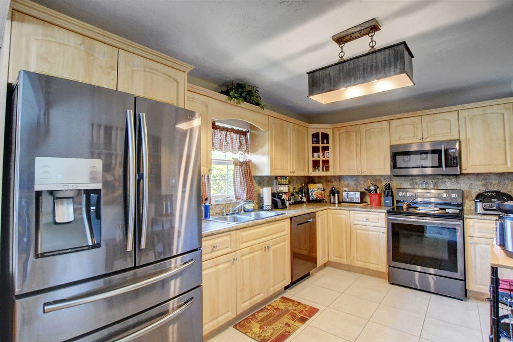 WILLOWS THE FIRST ADD - Residential