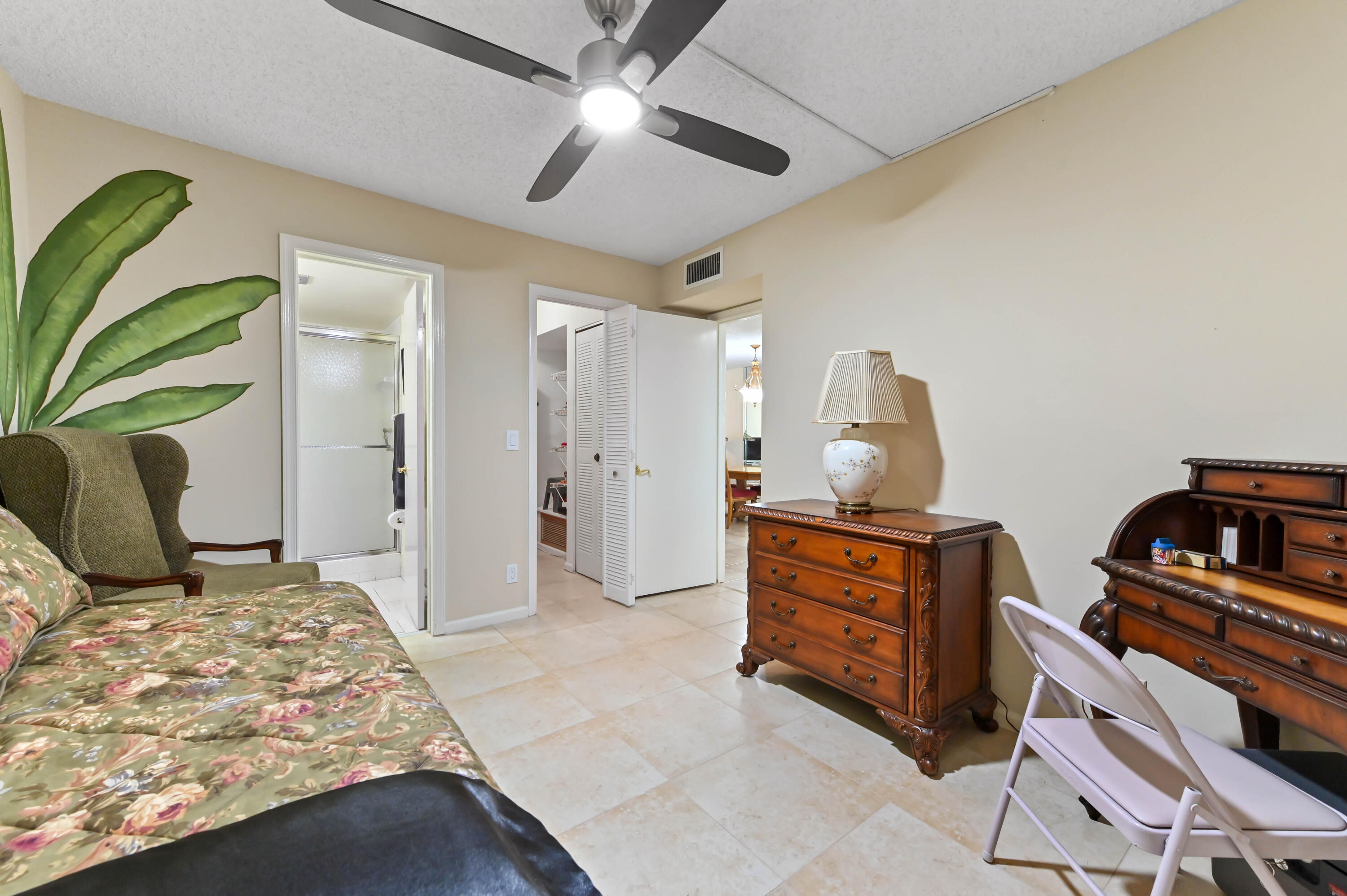 SEAGATE OF GULFSTREAM - Residential