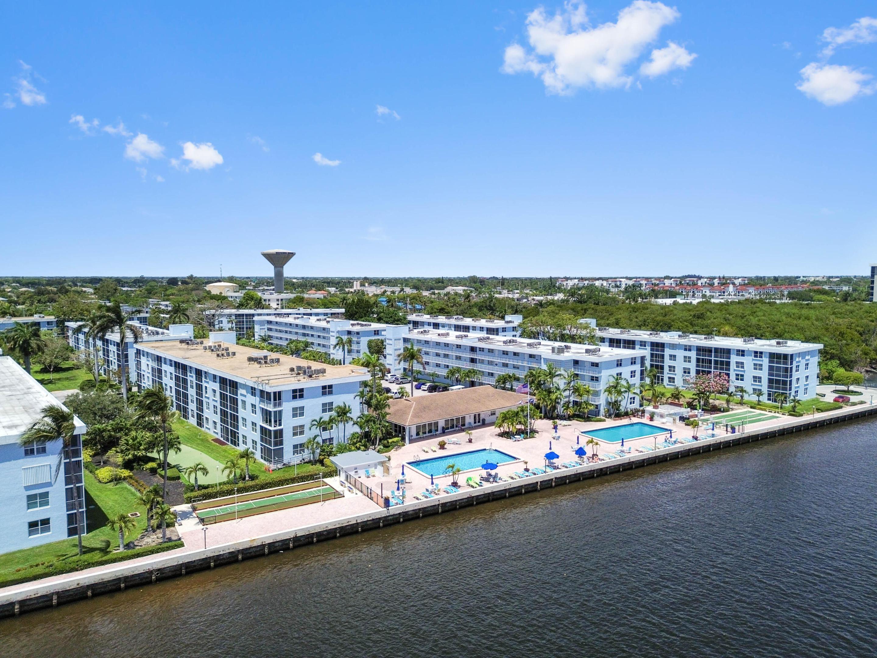 SEAGATE OF GULFSTREAM - Residential