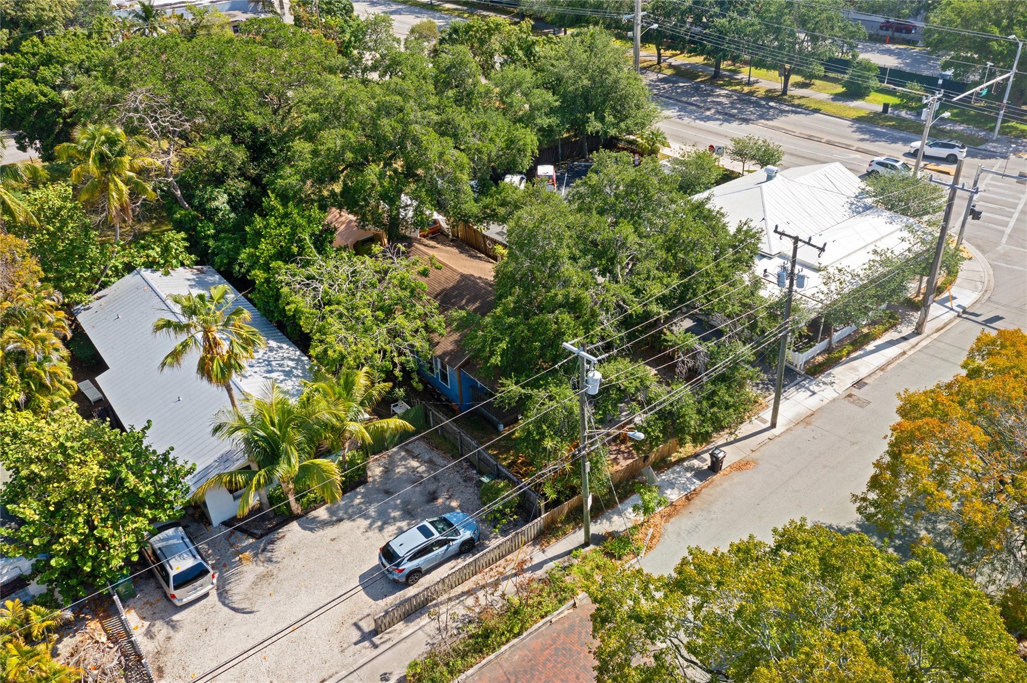 711 W LAS OLAS
