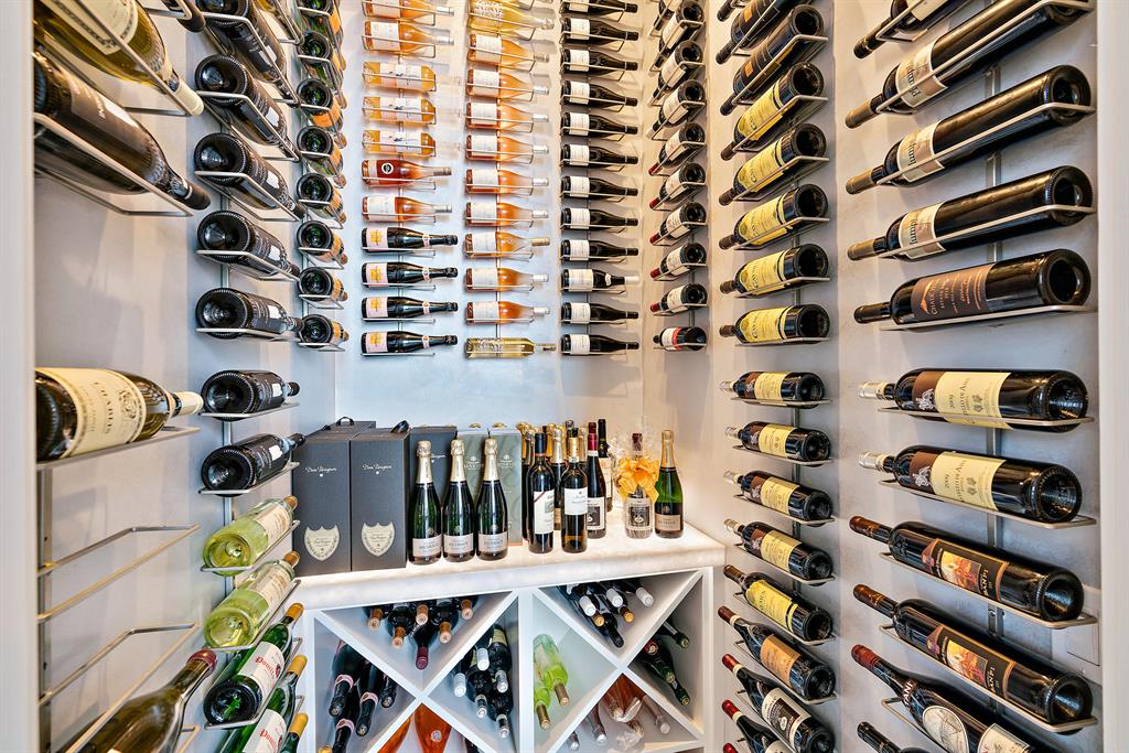 Admirals Cove - Residential