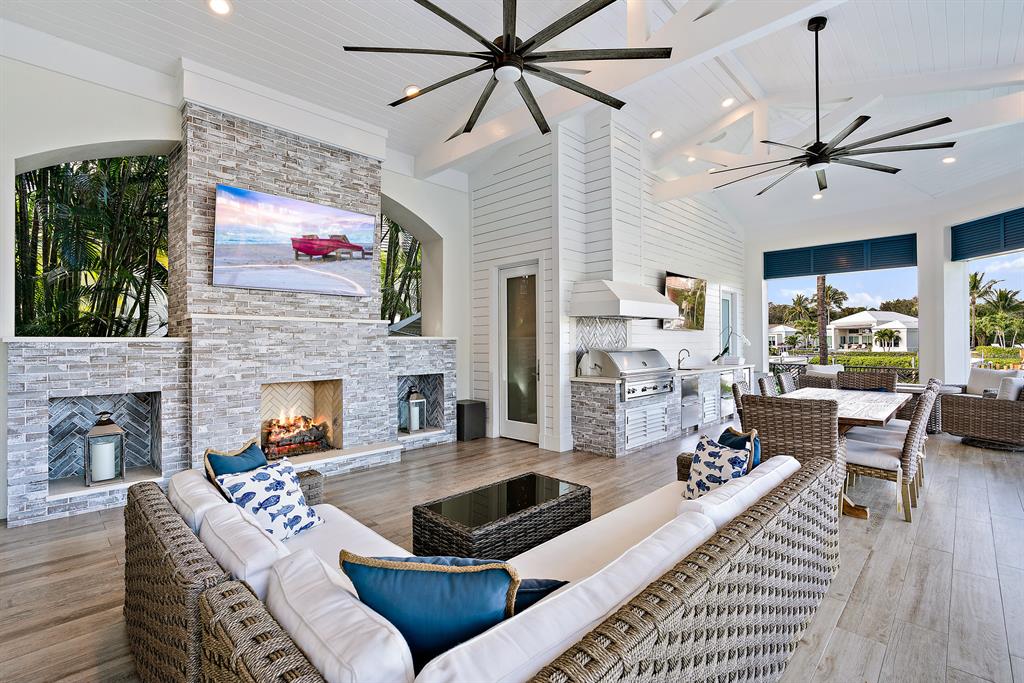 Admirals Cove - Residential