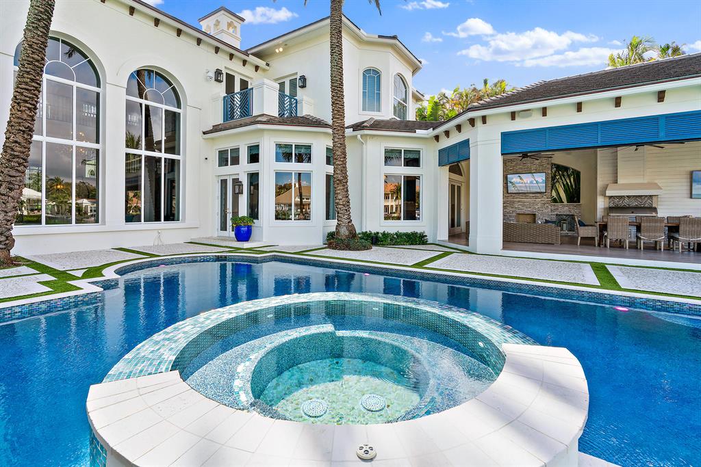 Admirals Cove - Residential