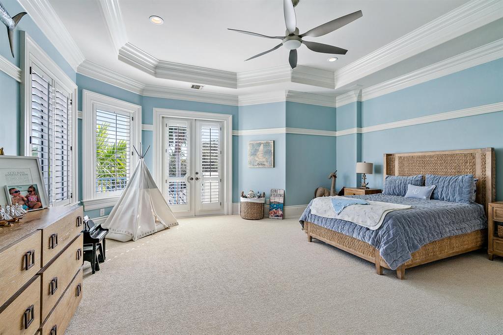 Admirals Cove - Residential