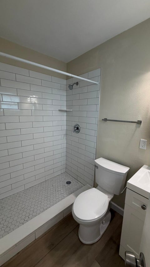 Tiny photo for 5168 NE 6th Avenue #431, Oakland Park, FL 33334 (MLS # B26035401)