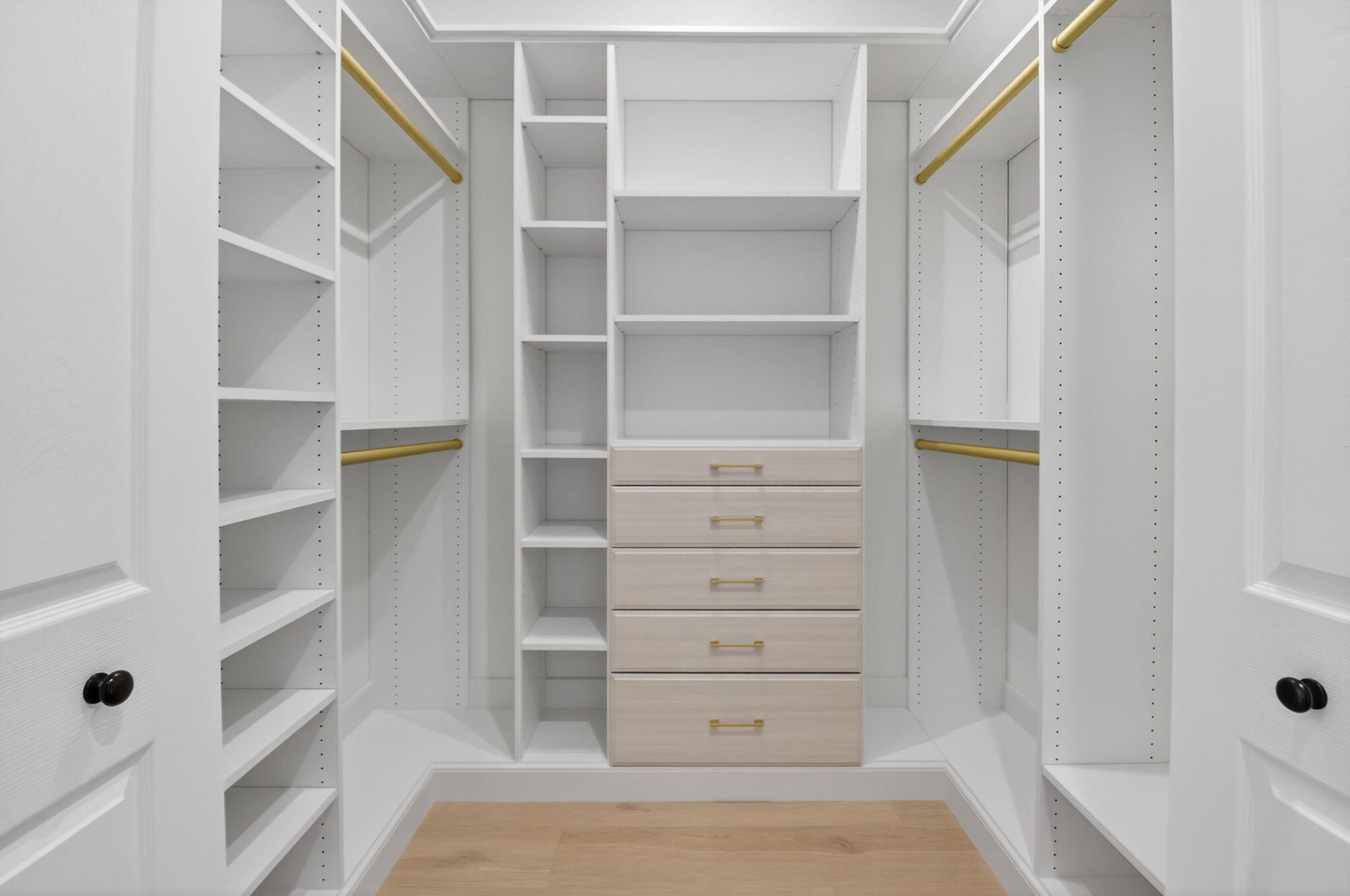 SATURNIA ISLES 1 - Residential