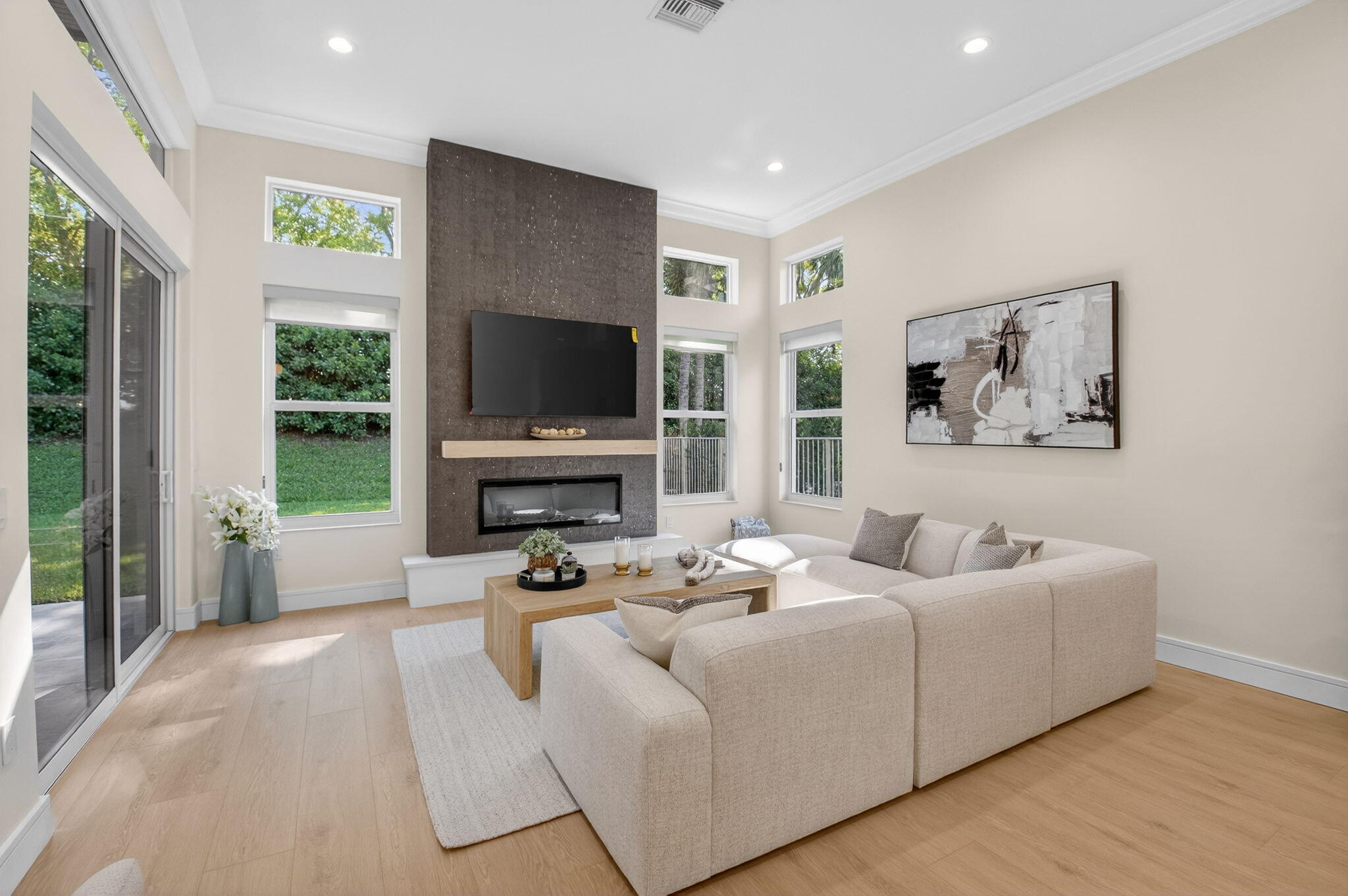 SATURNIA ISLES 1 - Residential