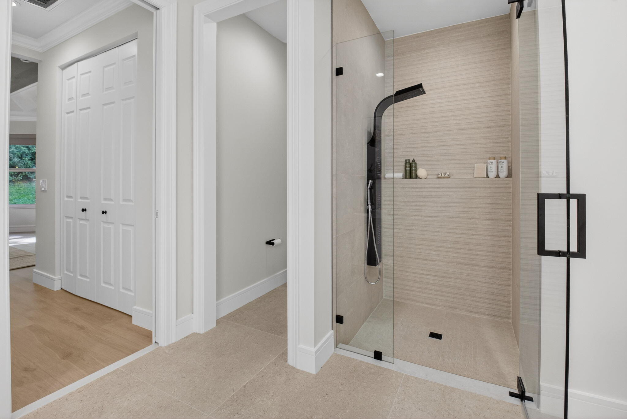 SATURNIA ISLES 1 - Residential