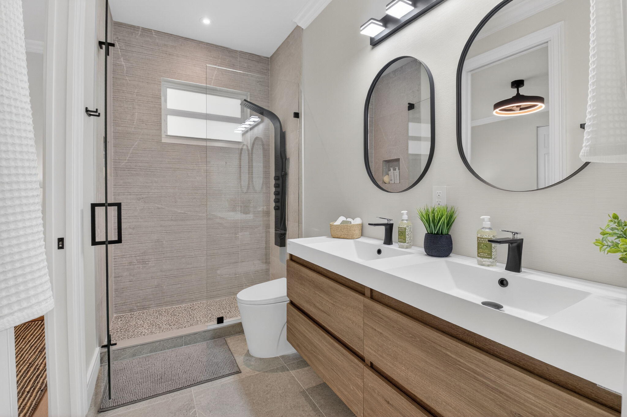 SATURNIA ISLES 1 - Residential