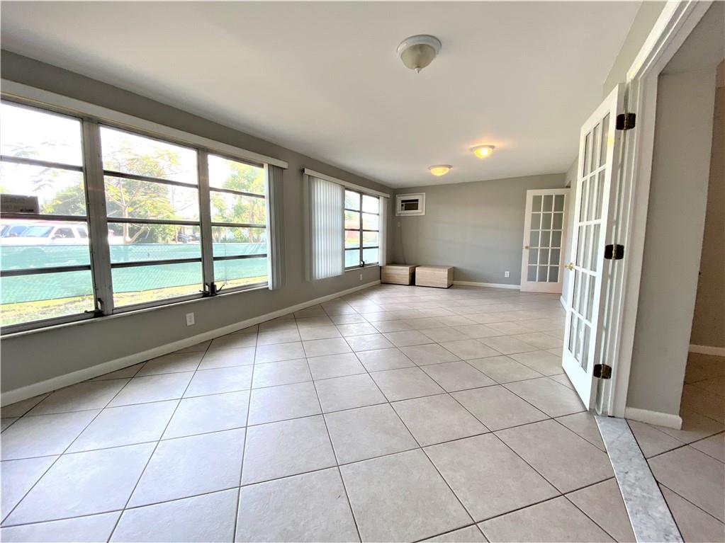 Coral Ridge - Residential