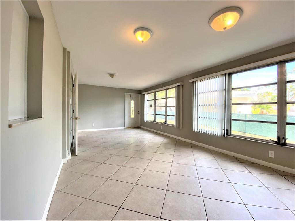 Coral Ridge - Residential