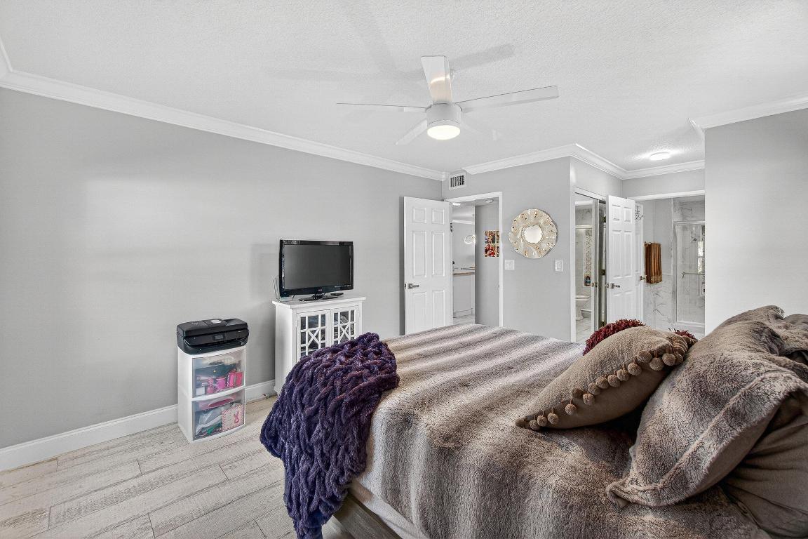 Town Villas - Residential