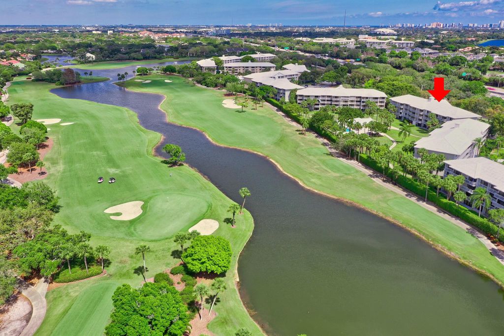 Photo of 2761 Village Boulevard #403, West Palm Beach, FL 33409 (MLS # R10921047)