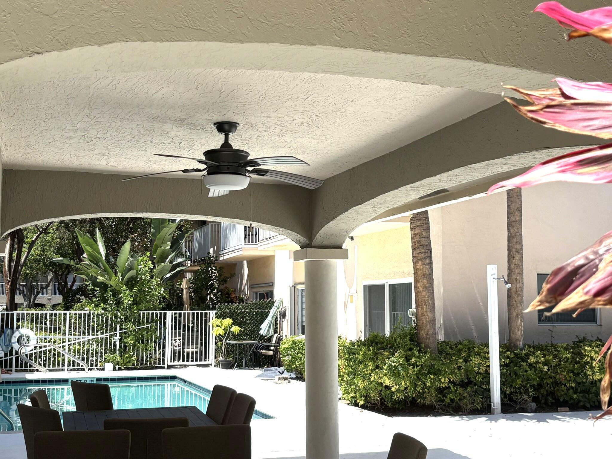 14TH STREET TOWNHOMES CONDO - Residential