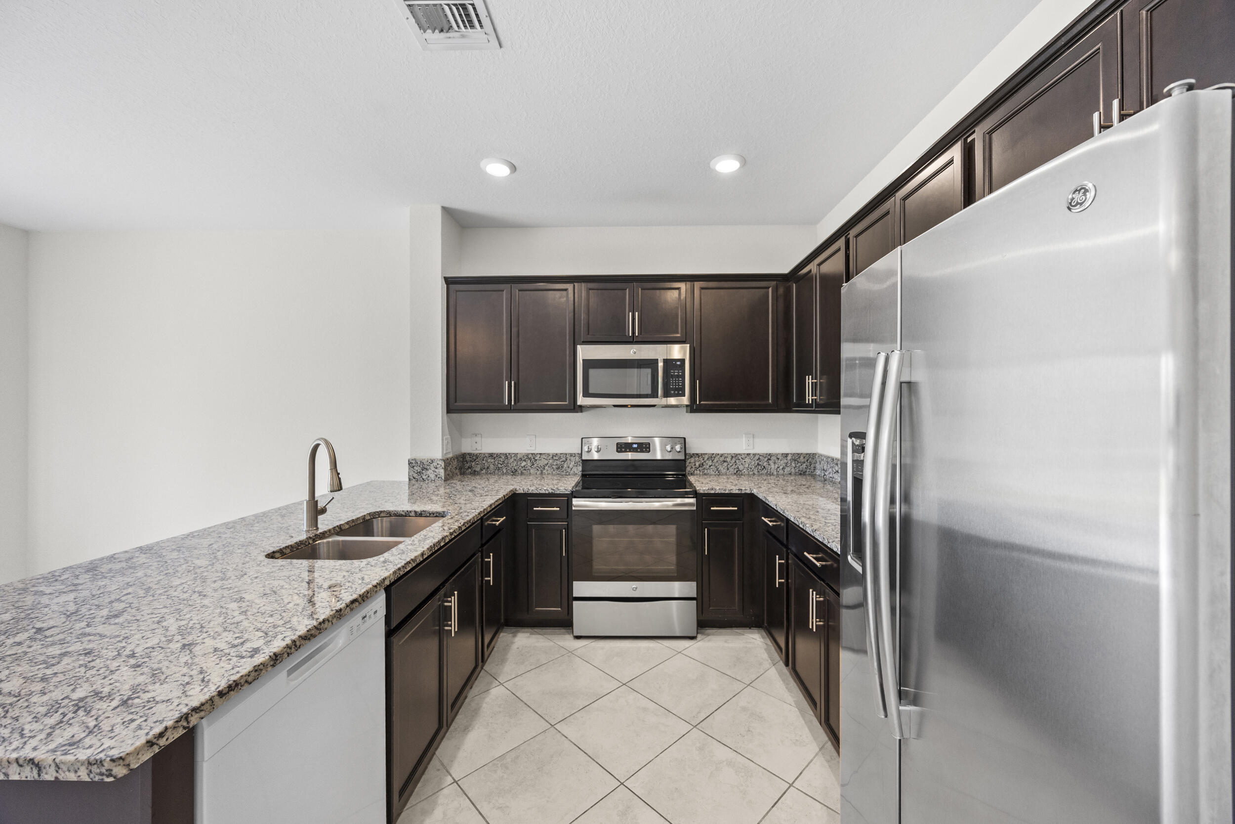 SABAL GROVE PLAT TWO - Residential