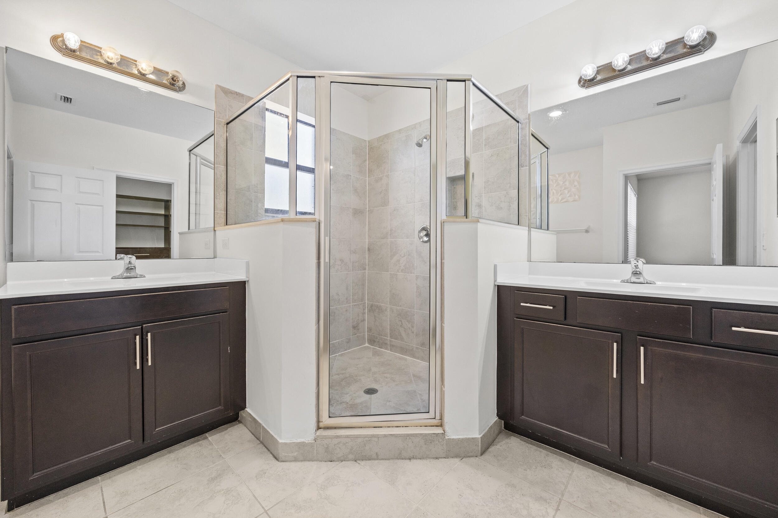 SABAL GROVE PLAT TWO - Residential