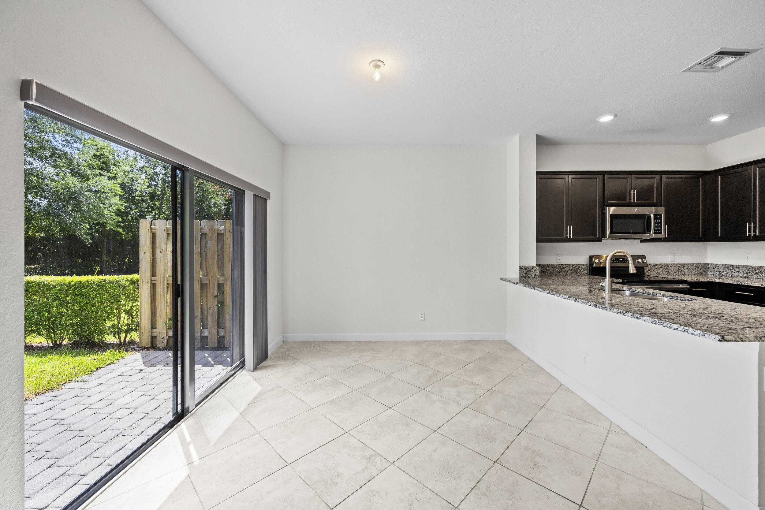 SABAL GROVE PLAT TWO - Residential