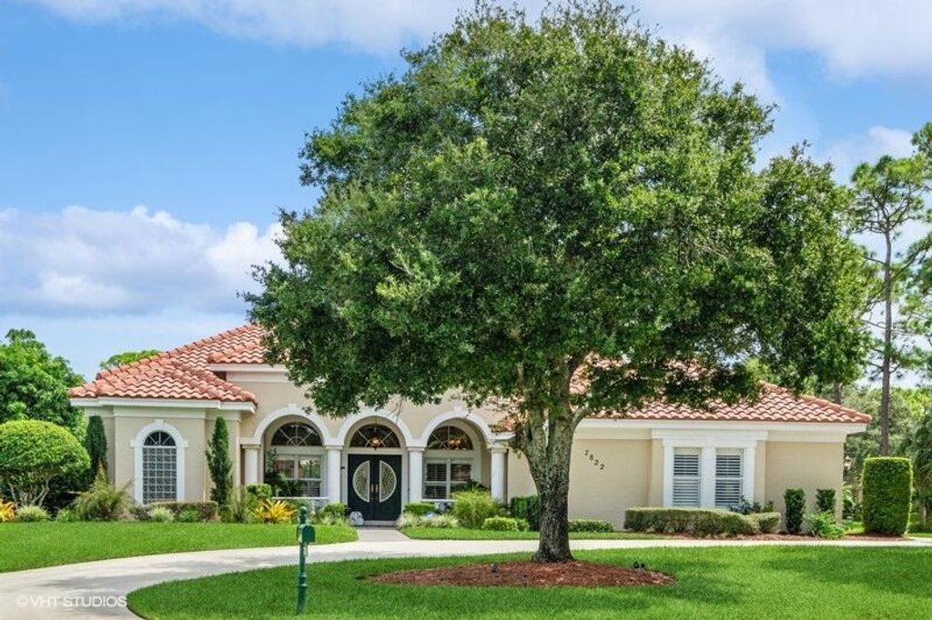 Photo of 7822 Long Cove Way, Port St Lucie, FL 34986 (MLS # R10924878)