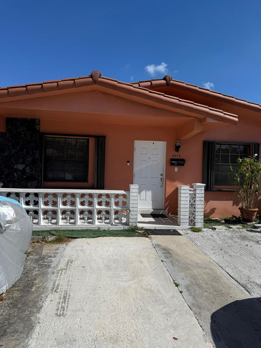 Well maintained duplex walking distance to Coconut Grove. Front unit is a 3 bedroom, 2bath unit.  and rear side entrance is 2 bedrooim,  1 bath unit.  Wiring and breaker panel brought up too code 10yrs old, barreltile roof is ten years old, air conditions replaced in 2022, accodian shutters.  fenced in property. The parking area is under contract to be replaced permits applied for waiting for Miami to issue permit.