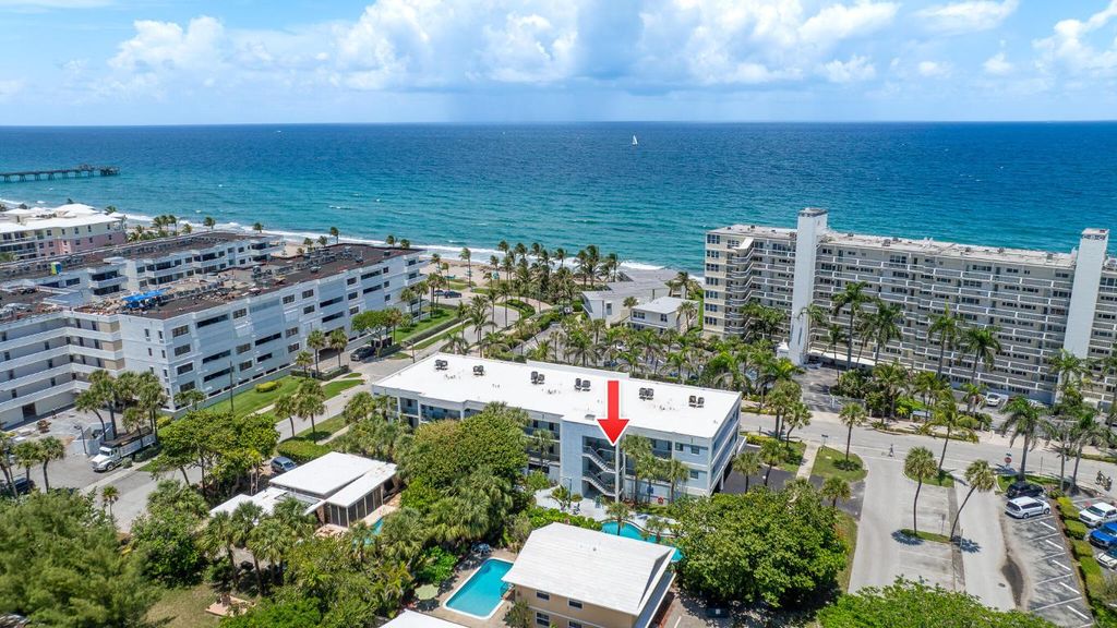 Photo of 445 SE 21st Avenue #202, Deerfield Beach, FL 33441 (MLS # R11121320)