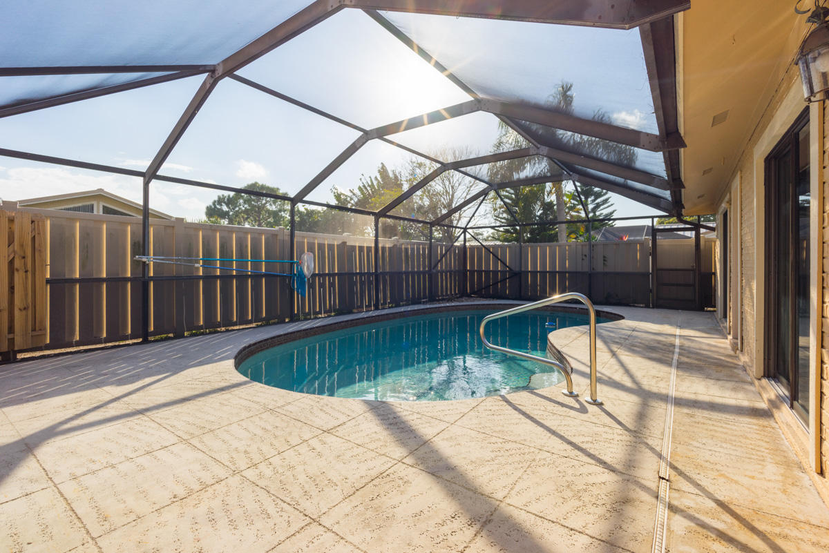 Westwood Gardens - Residential Lease