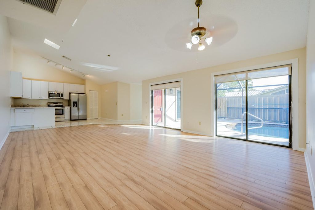 Photo of 5532 Golden Eagle Circle, Palm Beach Gardens, FL 33418 (MLS # B26003727)