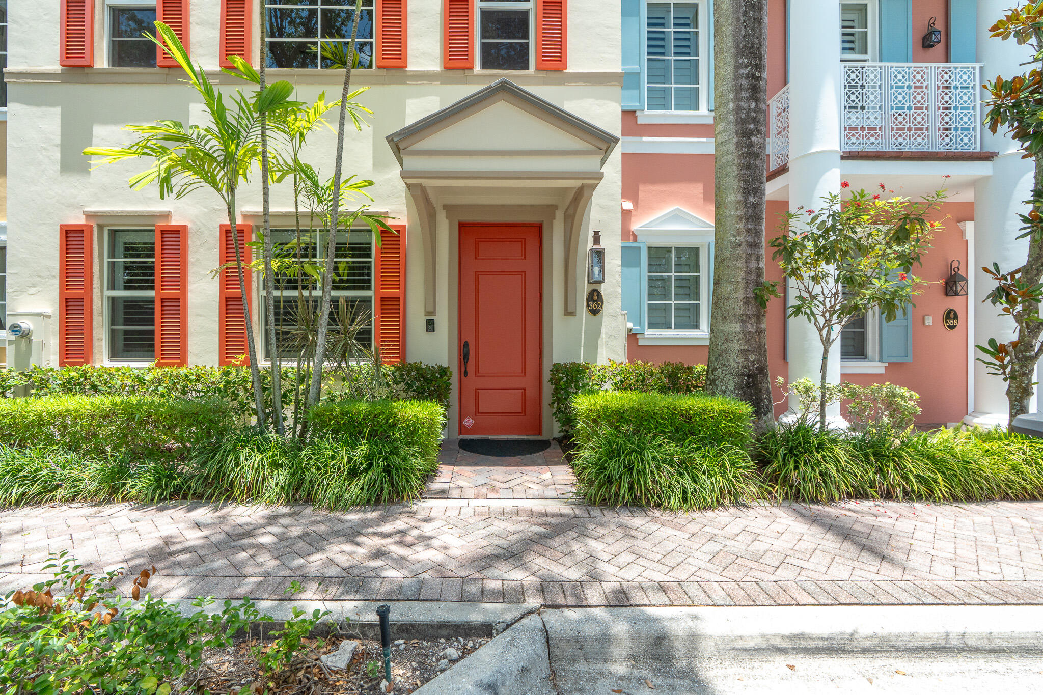 362 W Cannery Row Circle