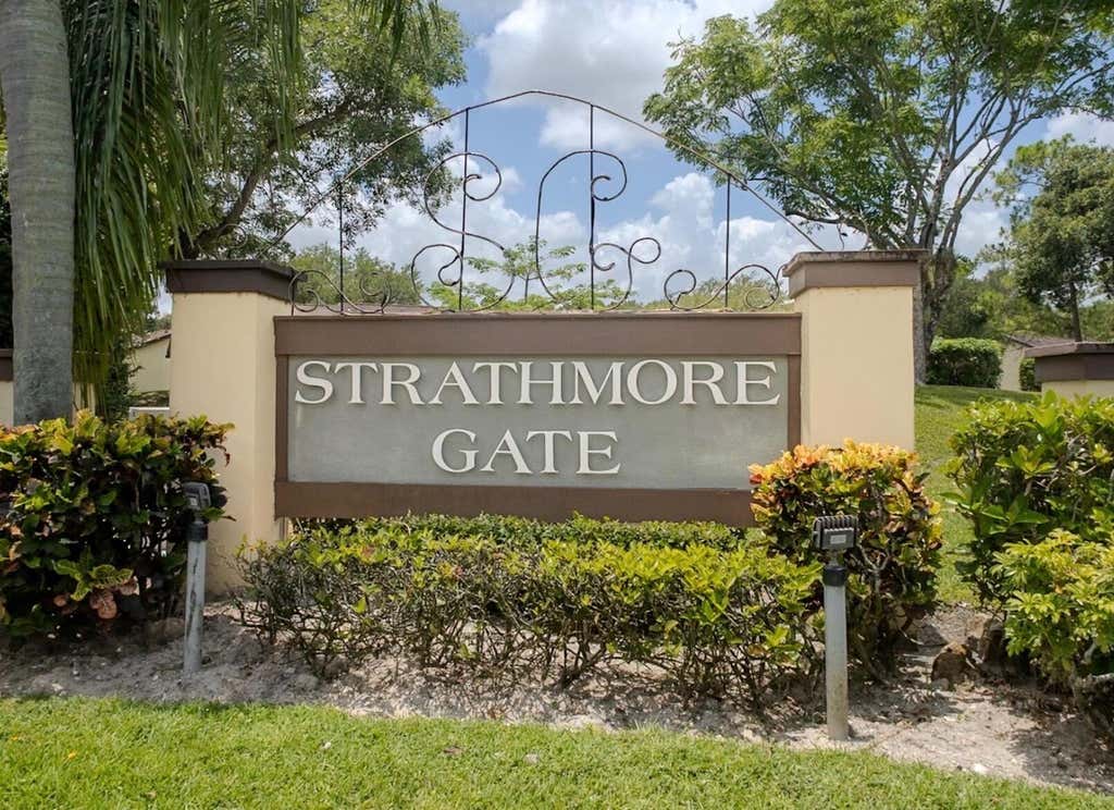 Photo of 173 SARITA Court, Royal Palm Beach, FL 33411 (MLS # B26063649)