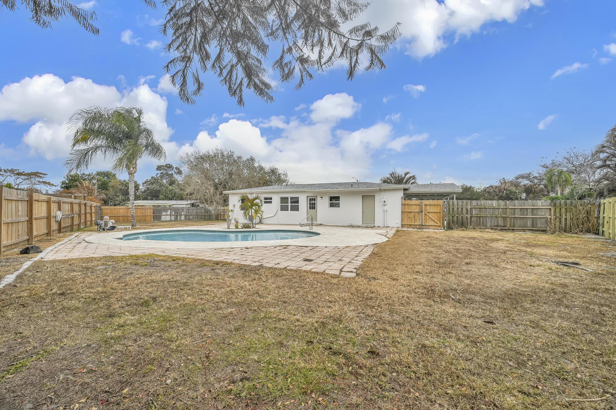 RIVER PARK UNIT 5 - Residential