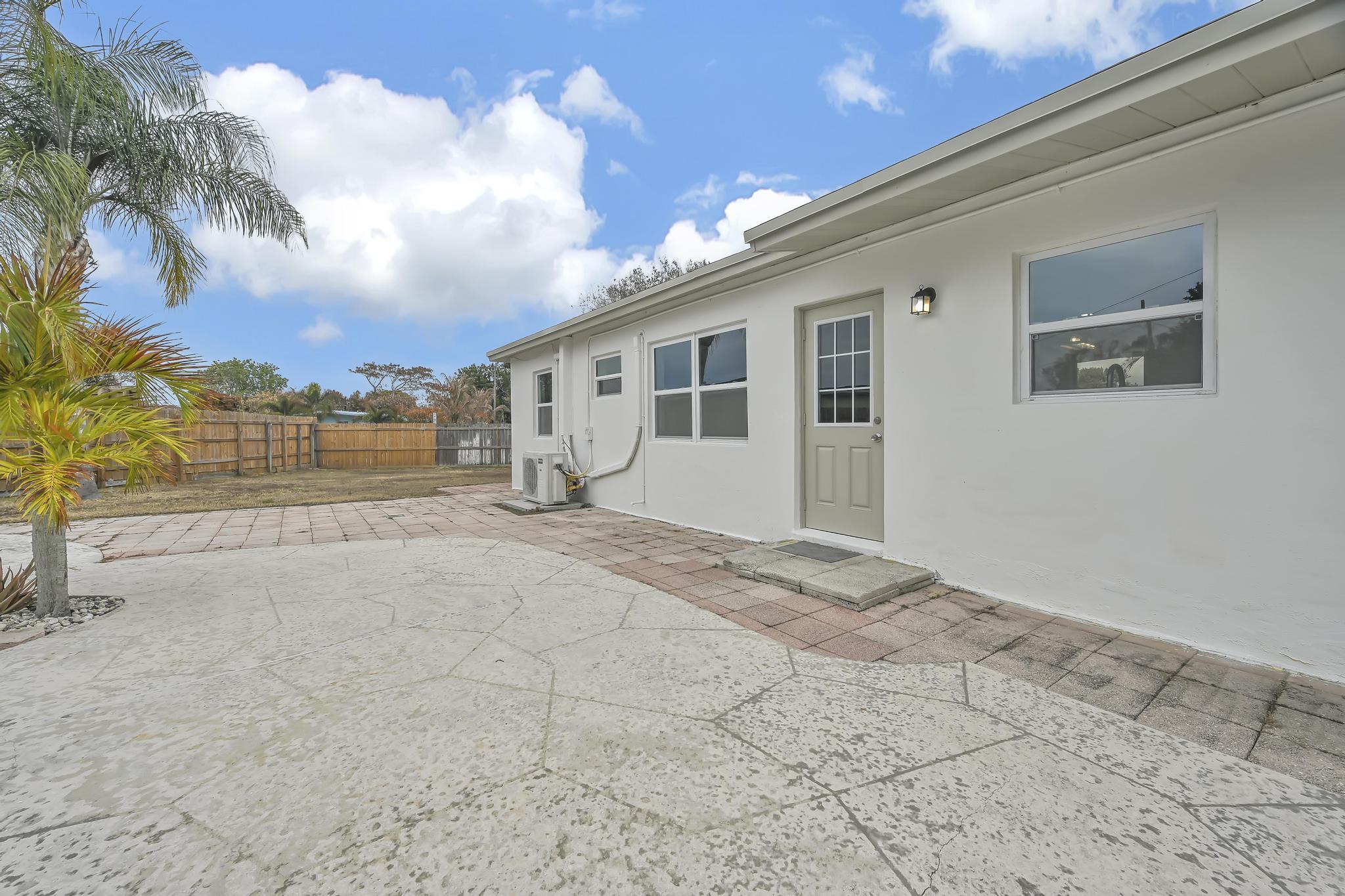 RIVER PARK UNIT 5 - Residential