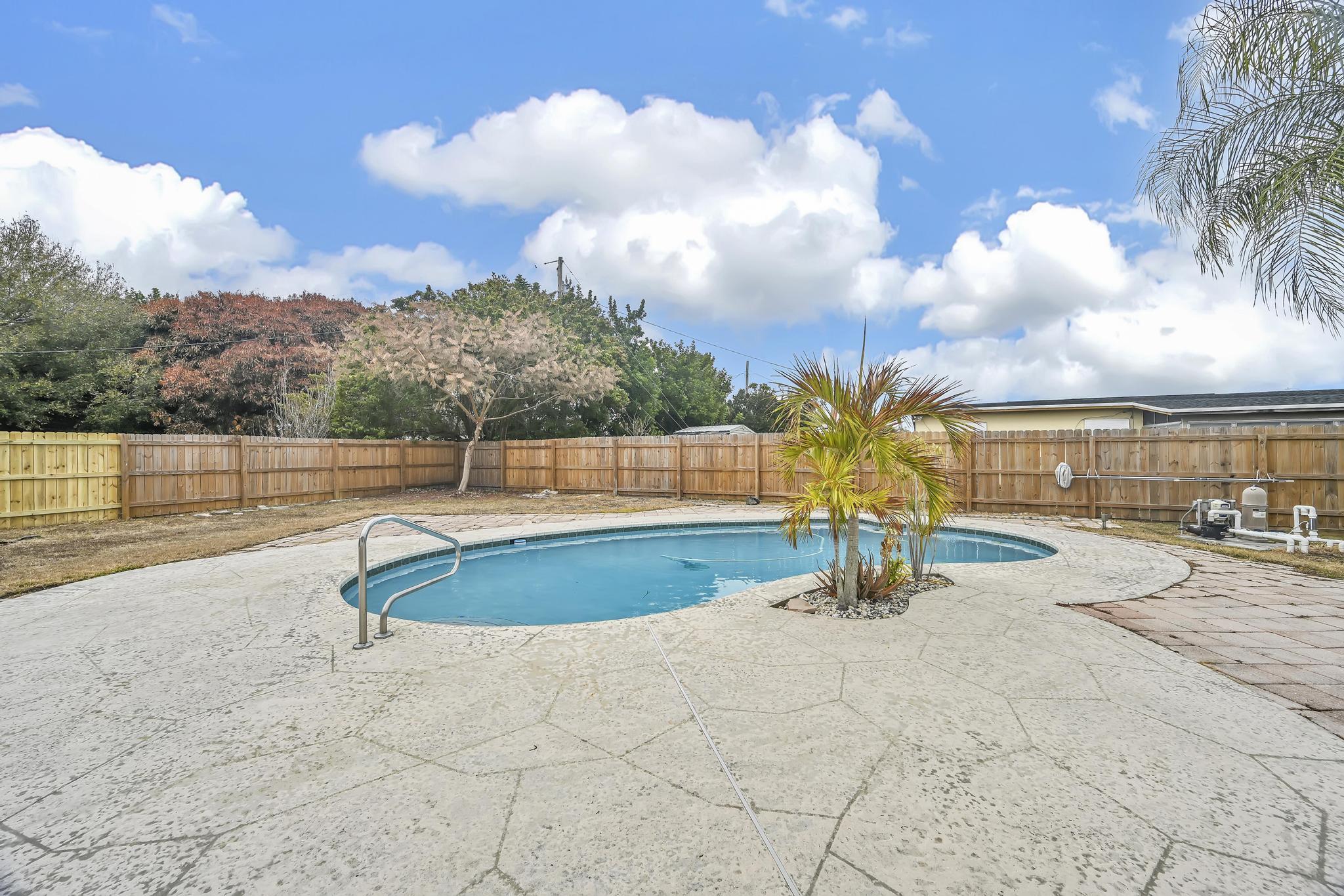 RIVER PARK UNIT 5 - Residential