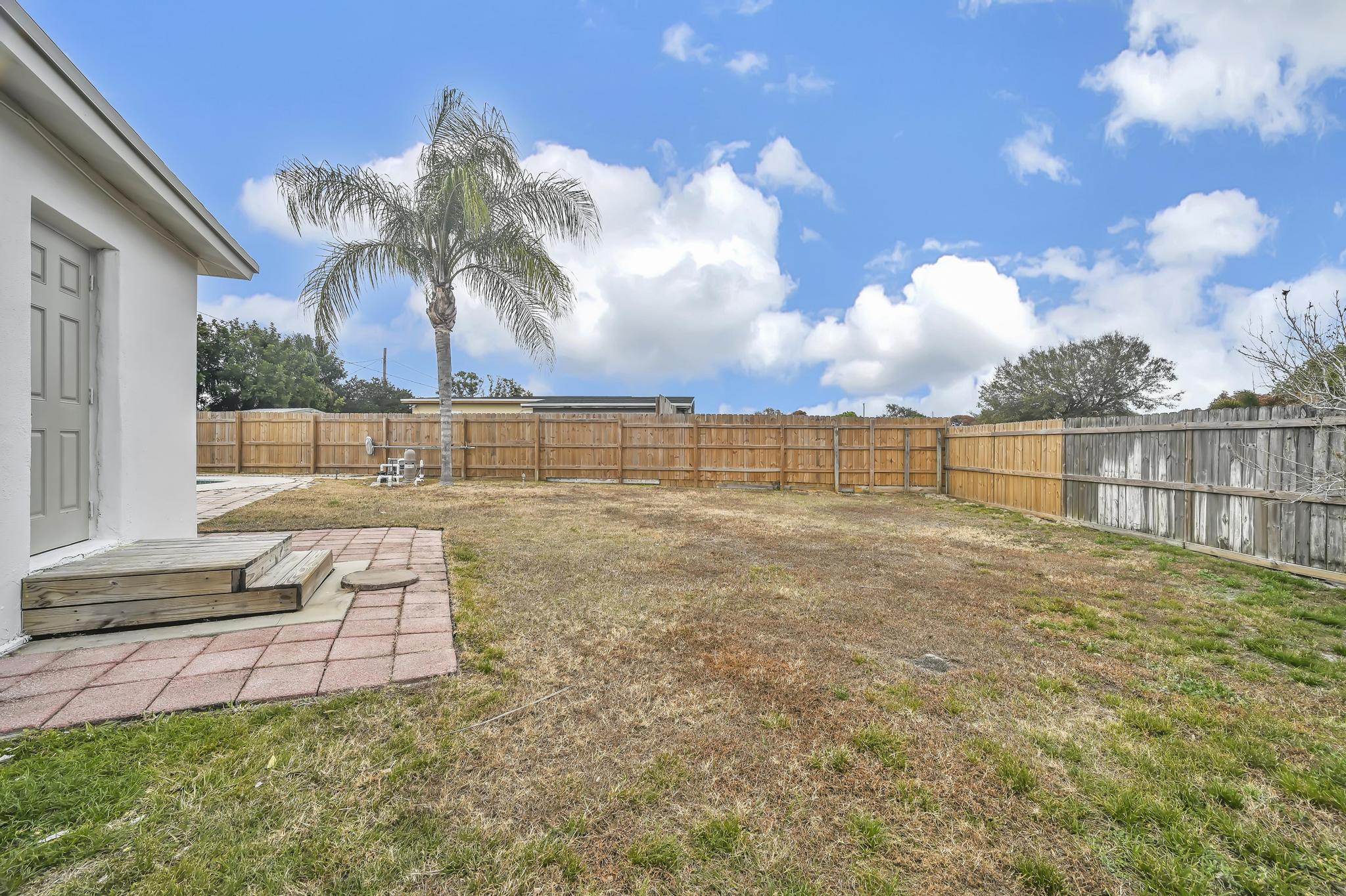 RIVER PARK UNIT 5 - Residential