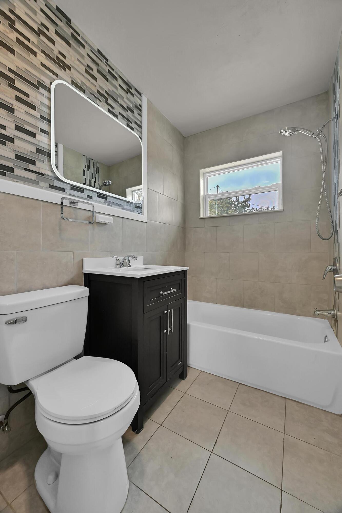 RIVER PARK UNIT 5 - Residential