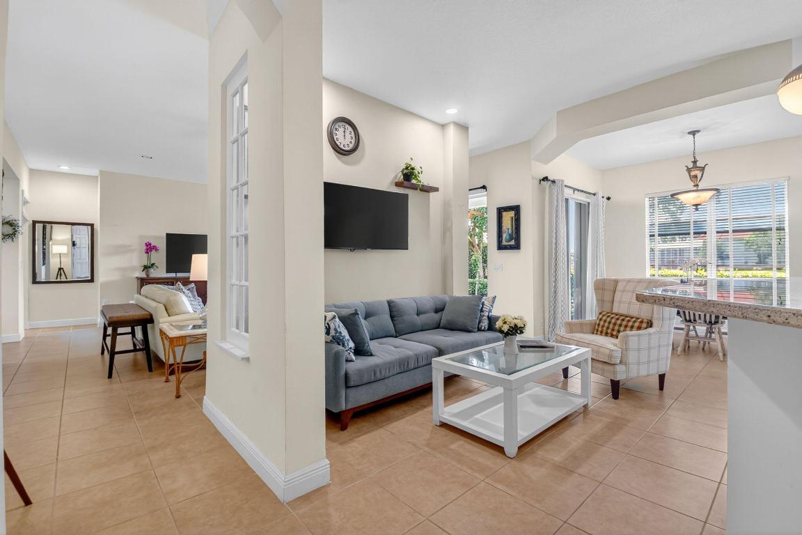 Isola Bella Estates - Residential Lease