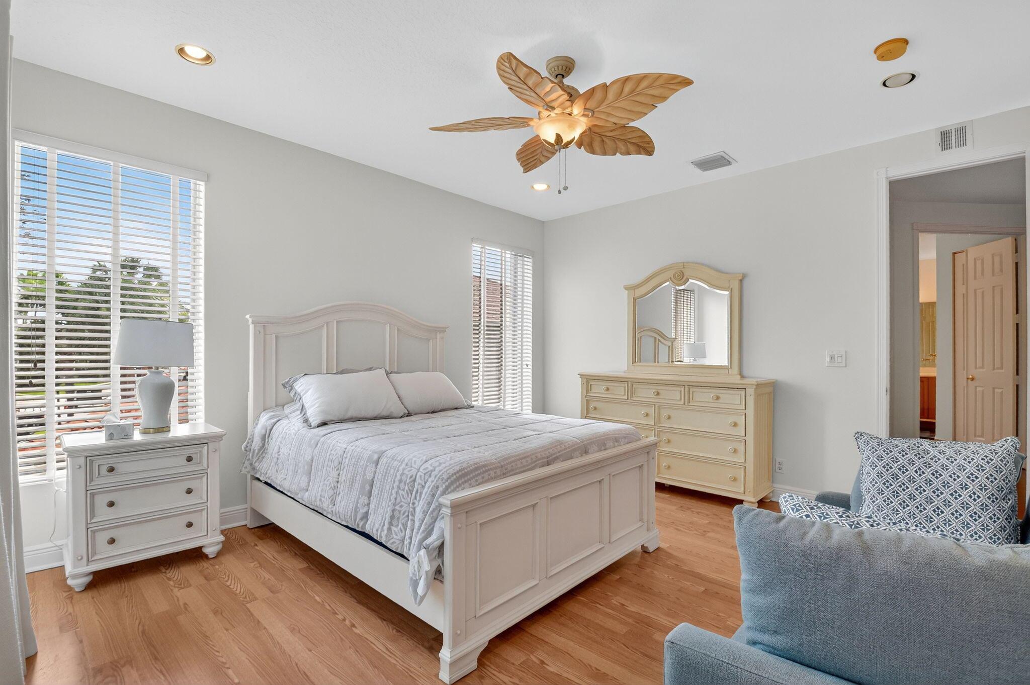 Isola Bella Estates - Residential Lease